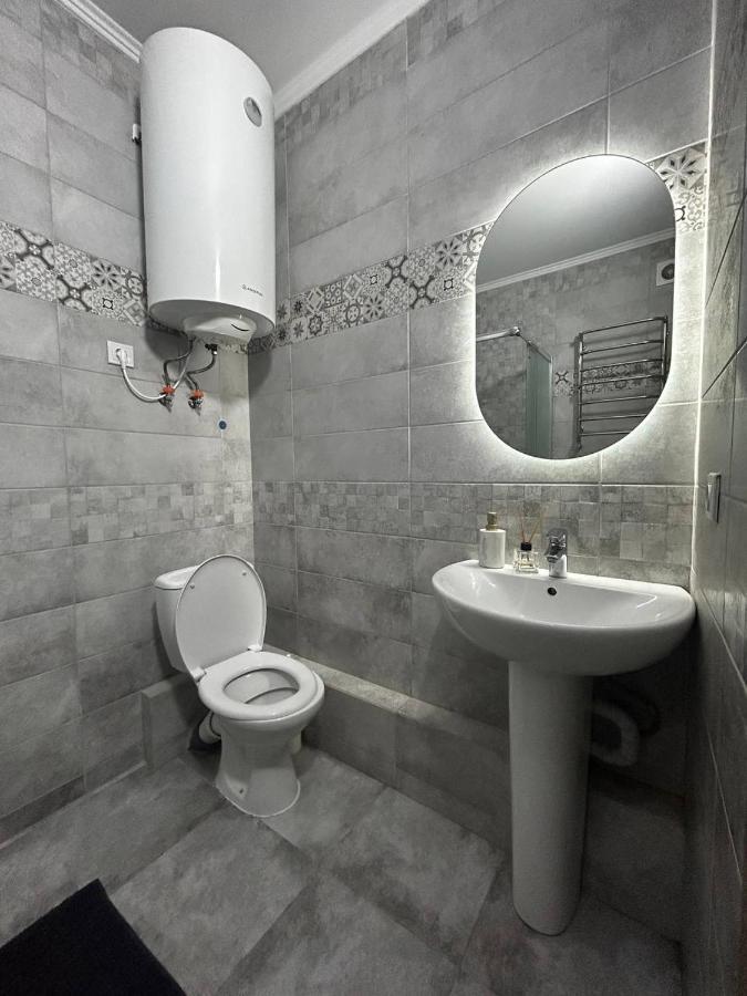 Апартаменти В Центрі Жк Над Бугом Khmelʼnytsʼkyy Extérieur photo
